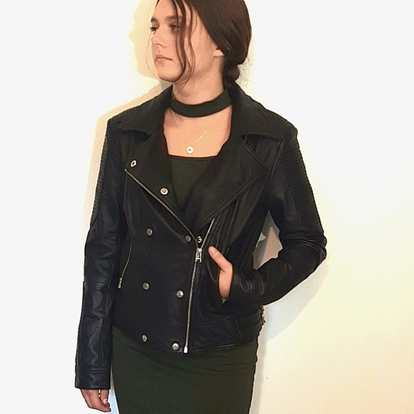 HOT TREND!! Barely worn DANIER BIKER/MILITARY LEATHER JACKET Black Size S - Picture 3 of 16